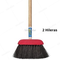 Escoba de Cerda Negra Genérico con Palo de Madera